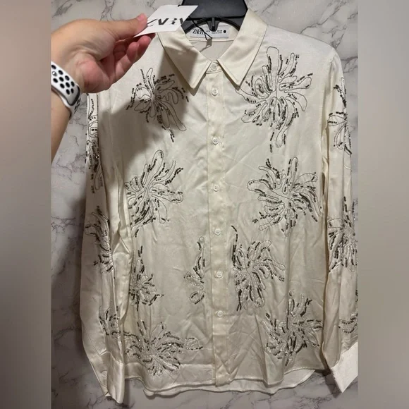NEW ZARA EMBROIDERED BEADED SHIRT ZW COLLECTION Size M